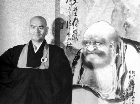 Zen Meester Taisen Deshimaru naast Bodidharma - Mei Ran Zen Dojo Amsterdam