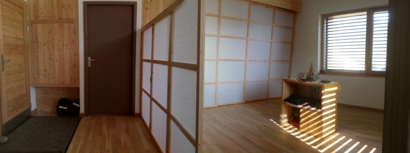 Salle de méditation du Dojo zen des Hautes Alpes - Eygliers 05