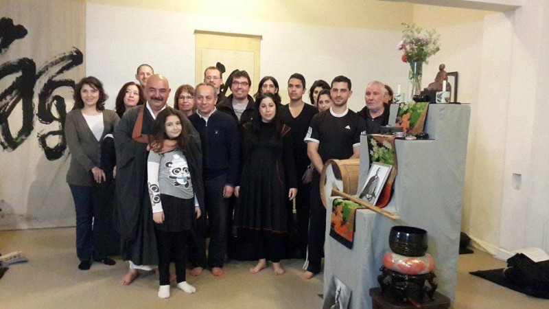 Dojo Zen de Buenos Aires, grupo de asistentes al curso de introduccion y monjes Nancy y Toshiro