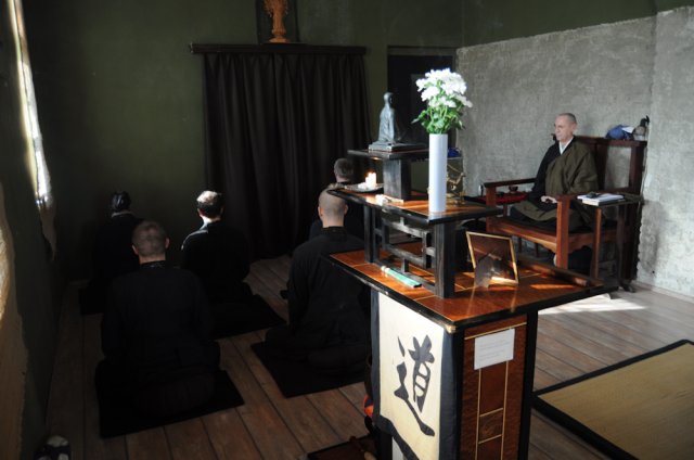 Dans le dojo de Taisen-ji