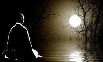 Zazen under the moon