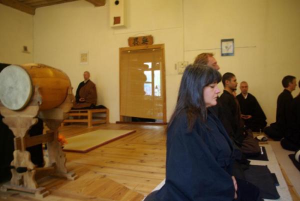 Pratique de zazen au dojo de Lyon