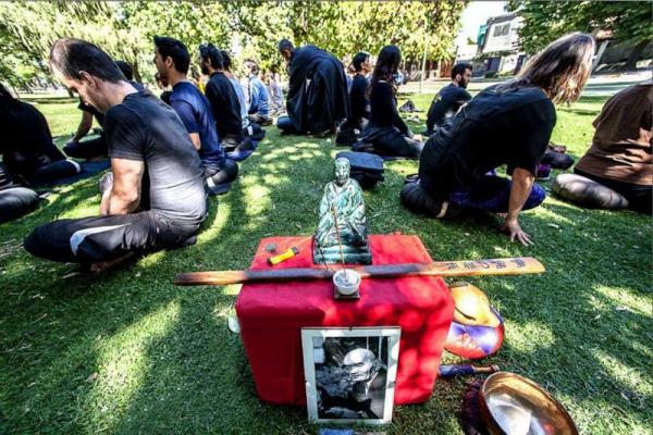 zazen en el espacio publico, dojo zen La Plata